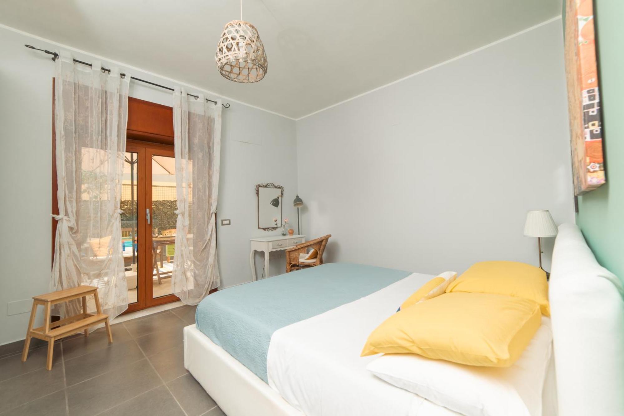 Portarotese Apartment With Terrace Salerno Exterior foto
